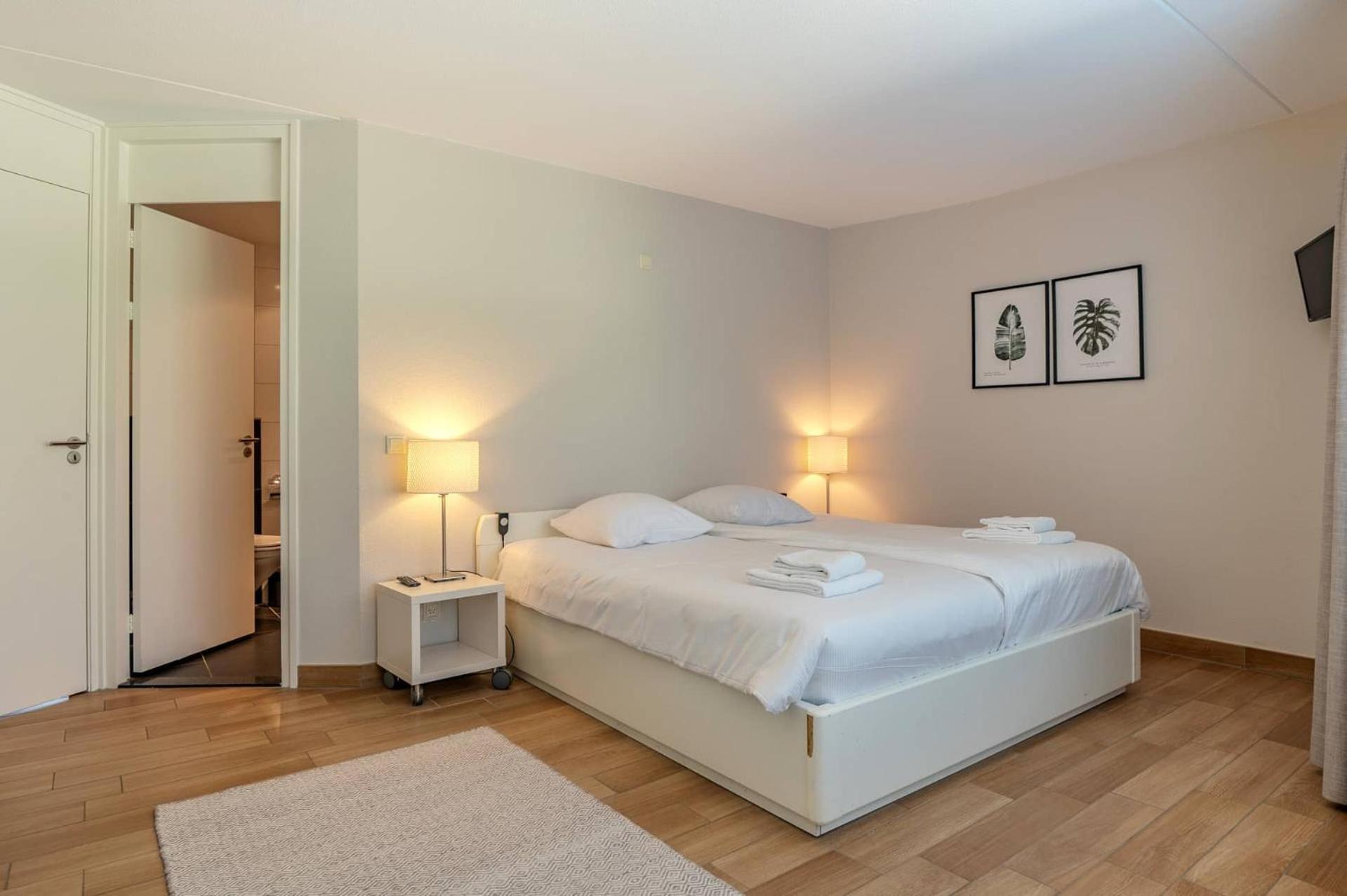 דומבורג Hello Zeeland - Appartement Loverendale 10 מראה חיצוני תמונה